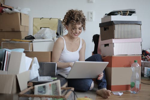 Už žádný chaos v bytě – Jak si udržet pořádek v malém prostoru? 